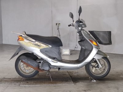 Yamaha GRANDAXIS100 2005