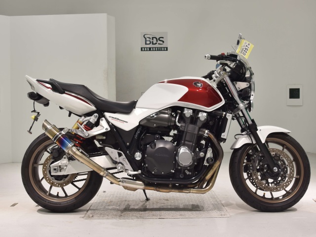 Honda CB1300SF 2015