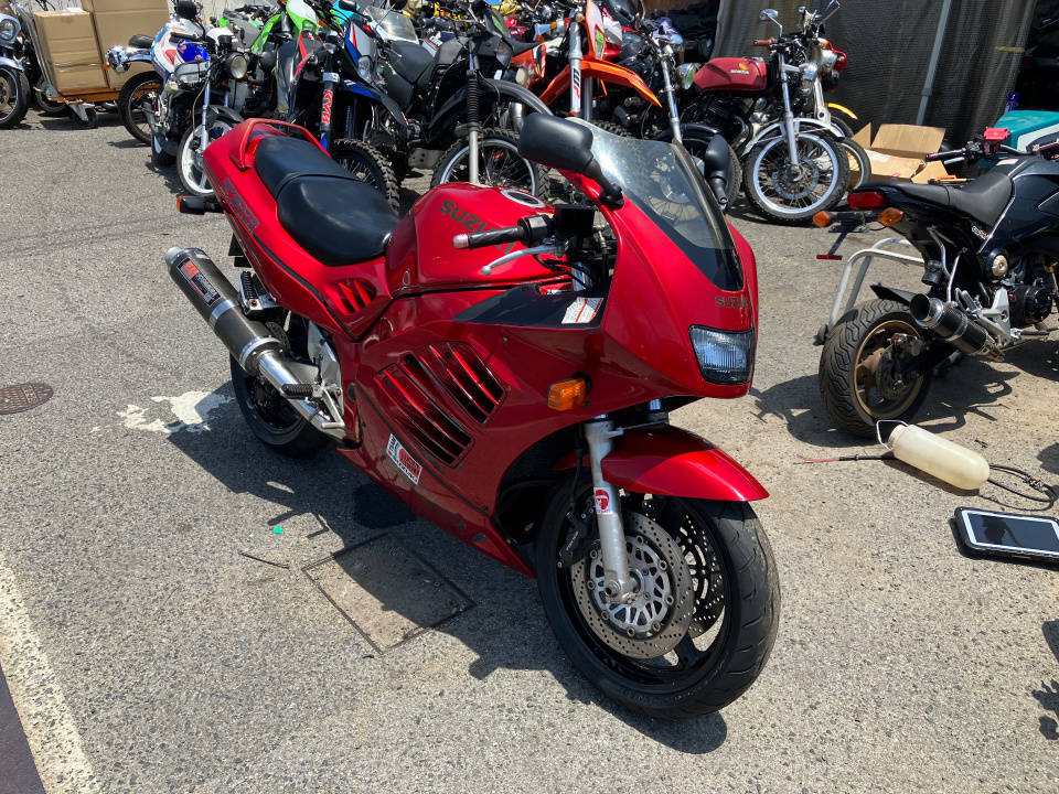 Suzuki RF900R 1994
