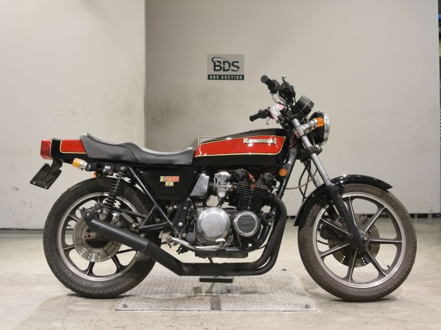 Kawasaki Z400FX