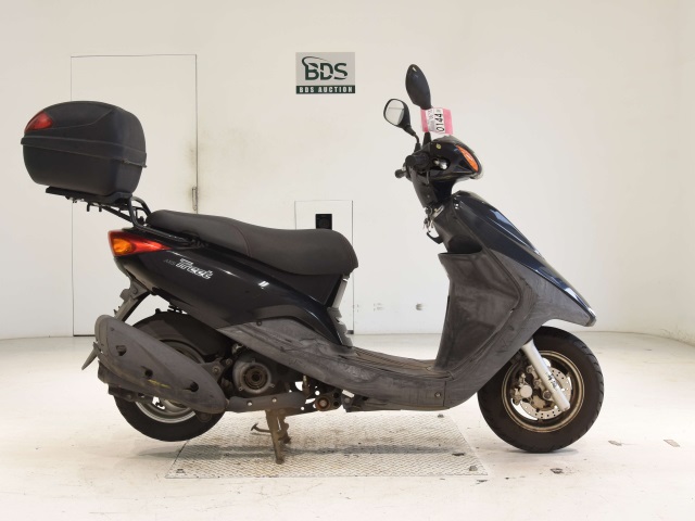 Yamaha AXIS125 2012