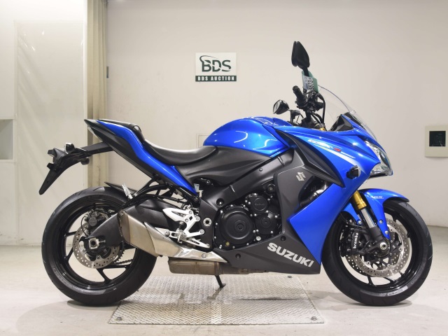 Suzuki GSX-S1000F 2017