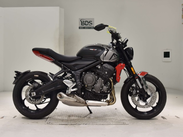 Triumph TRIDENT660 2024
