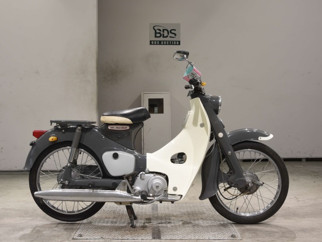 Honda C100