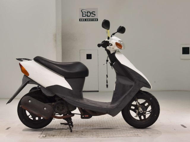 Suzuki LETS2