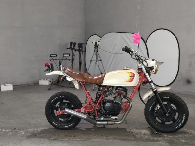 Honda APE50 2002