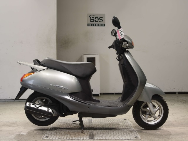 Honda LEAD50 2001