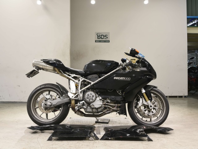 Ducati 999 2003