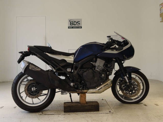 Honda HAWK11 2022