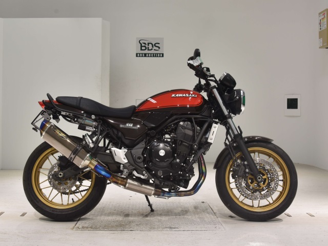 Kawasaki Z650RS 2022