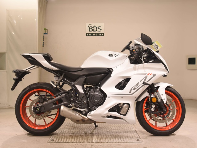 Yamaha YZF-R7-2 2023