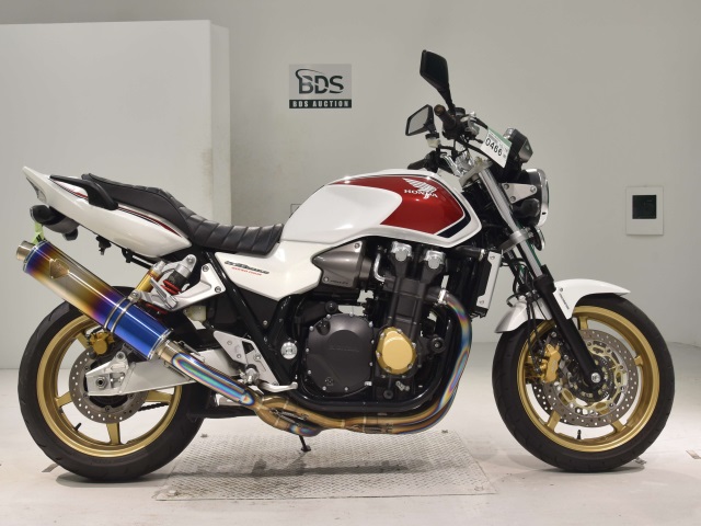Honda CB1300SFA 2012
