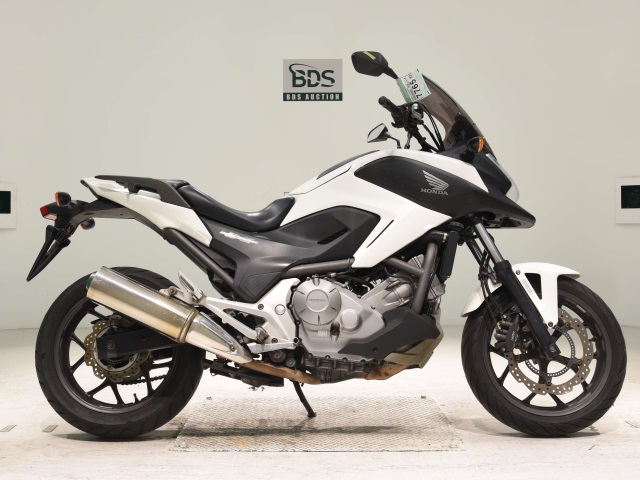 Honda NC700X 2012