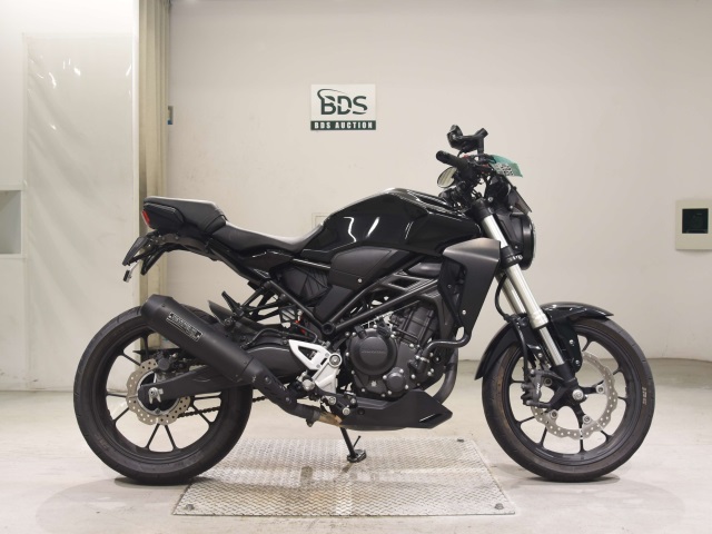 Honda CB250R 2018