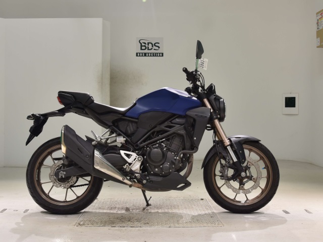 Honda CB250RA 2019