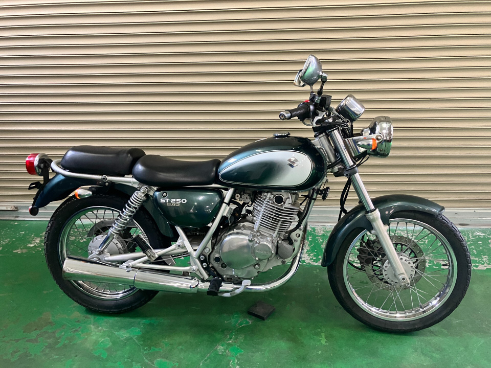 Suzuki ST250E
