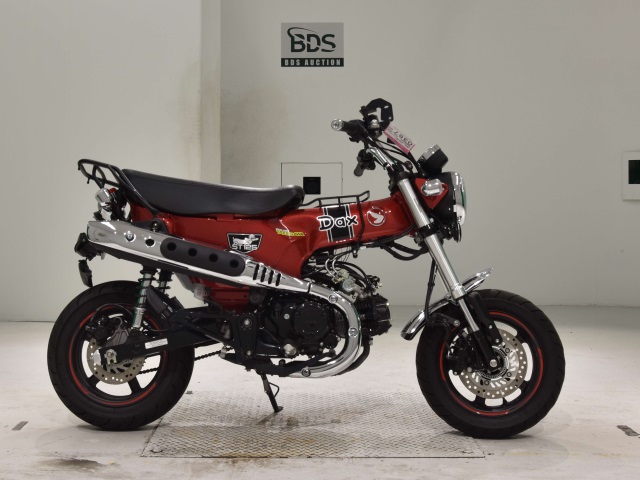 Honda DAX125 2022