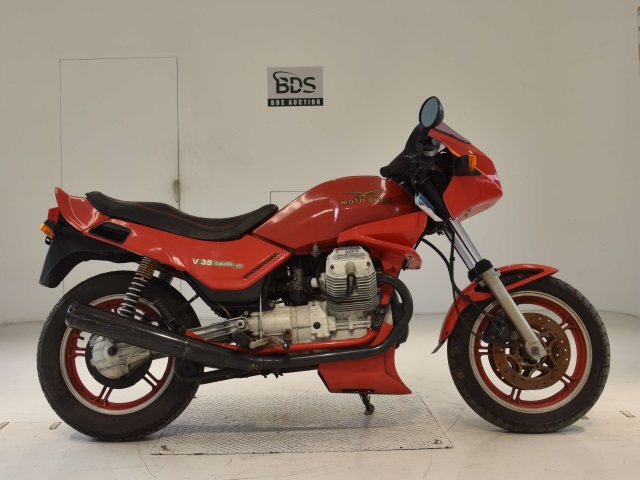 Moto Guzzi V35 IMOLA2 1986