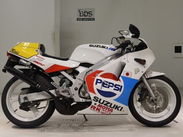 Suzuki RGV250SP