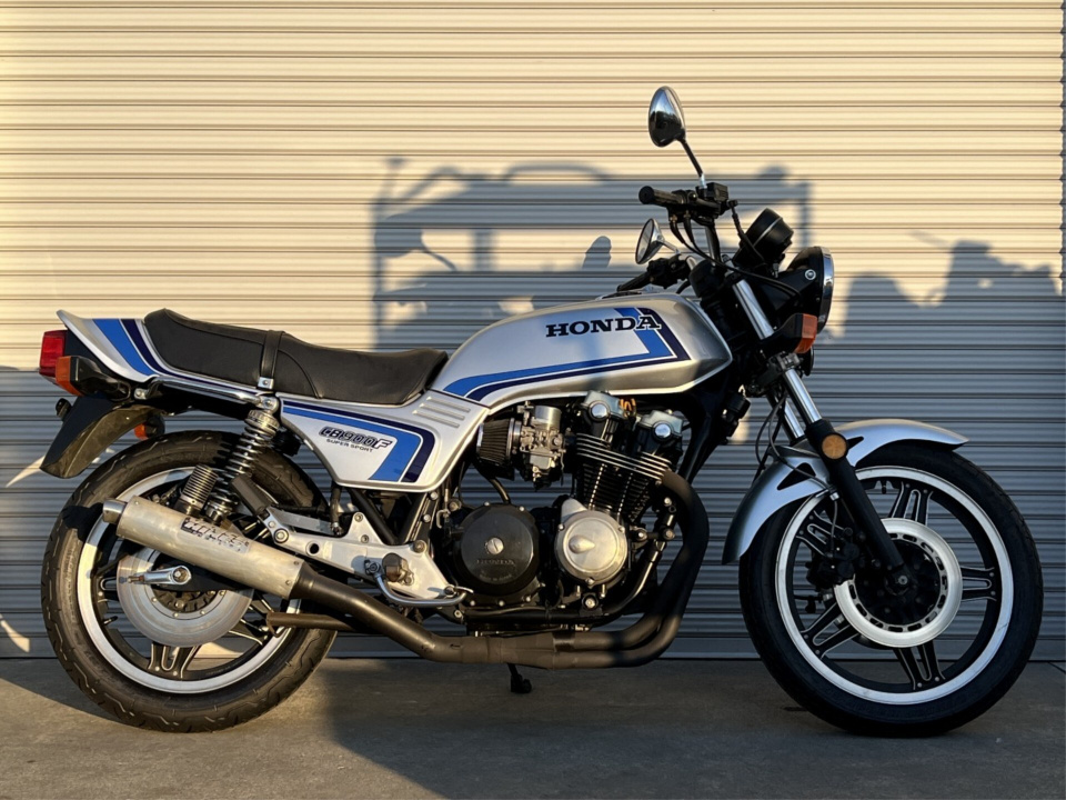 Honda HORNET CB900F 2012