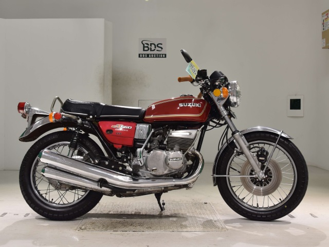 Suzuki GT550 2017