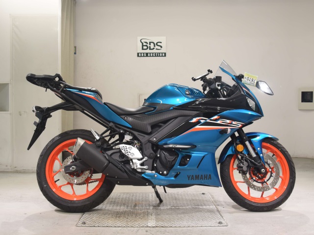 Yamaha YZF-R25A 2021