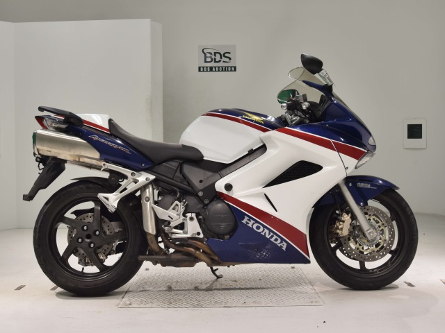 Honda VFR800A 2009