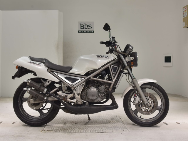 Yamaha R1-Z 1990
