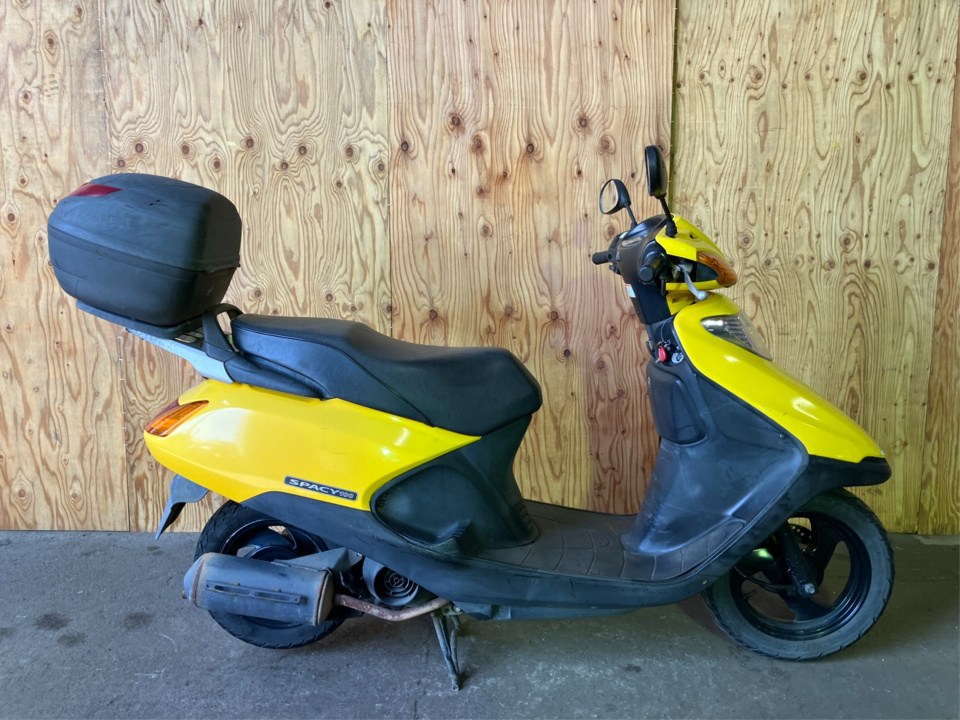 Honda SPACY100 2006