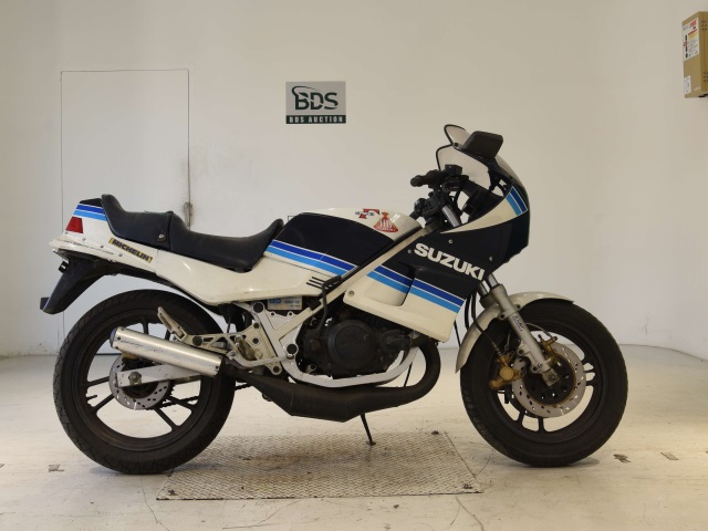 Suzuki RG250 GAMMA