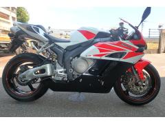 Honda CBR1000RR 2004