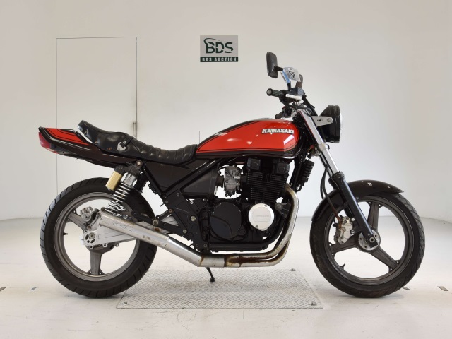 Kawasaki ZEPHYR400 2005