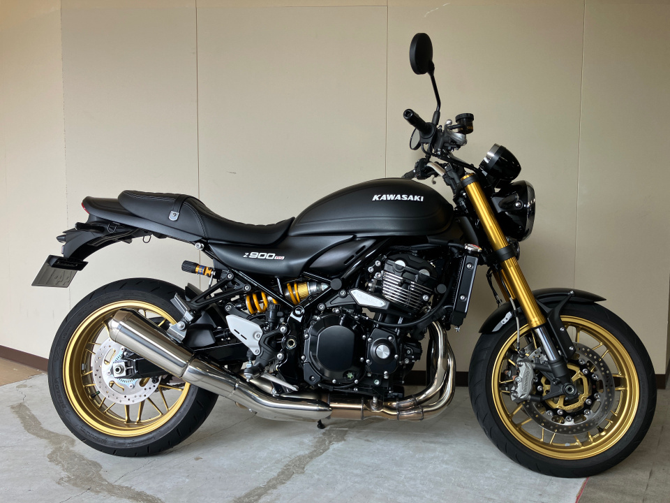 Kawasaki Z900RS SE 2025