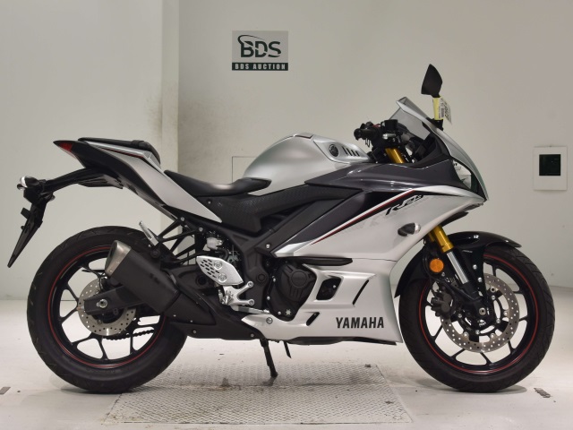 Yamaha YZF-R25A 2020