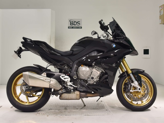 BMW S1000XR 2017