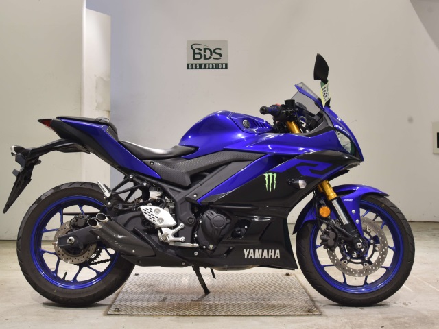 Yamaha YZF-R25A 2019