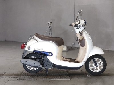 Honda GIORNO 2016