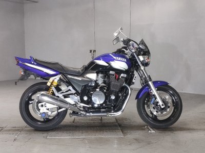 Yamaha XJR1300 2001