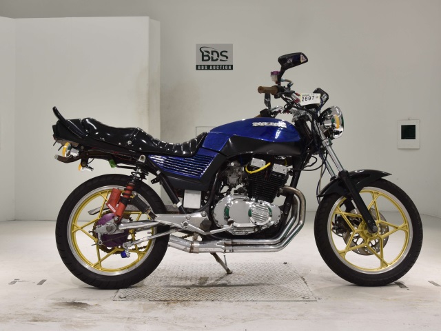 Suzuki GSX250E