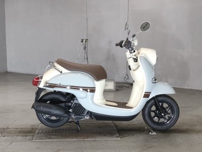 Yamaha VINO50 2024