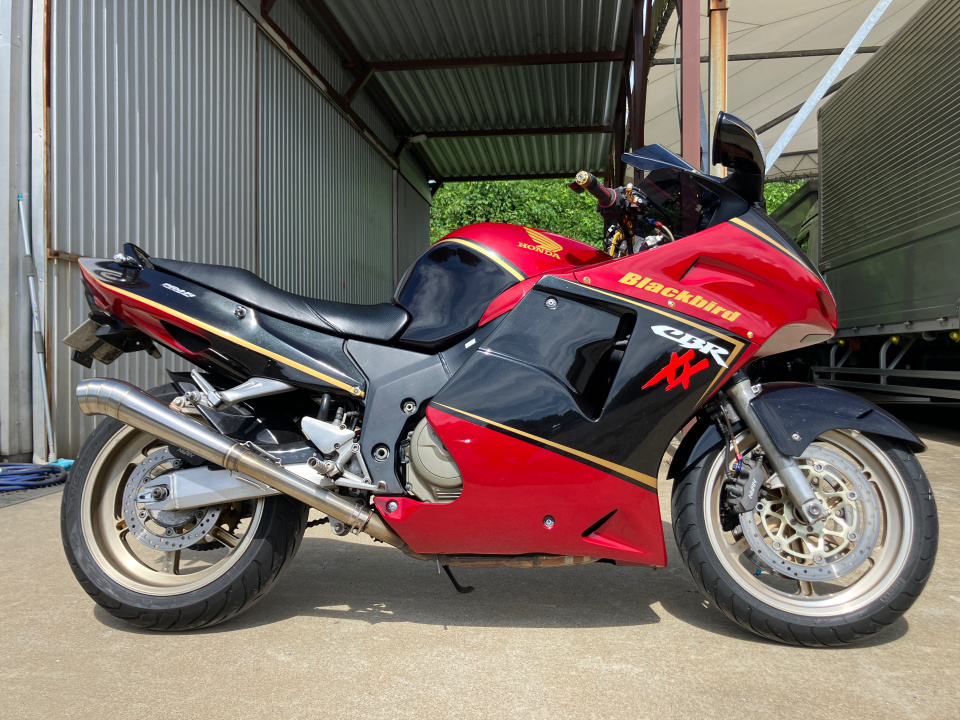 Honda CBR1100XX BLACKBIRD 1999