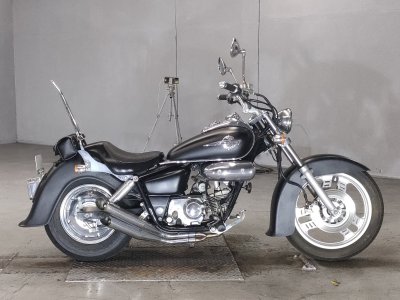 Honda MAGNA50 2004