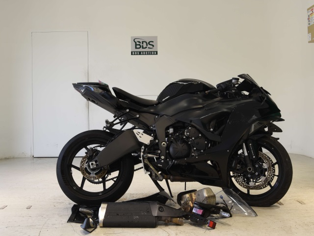 Kawasaki ZX-6R 2024