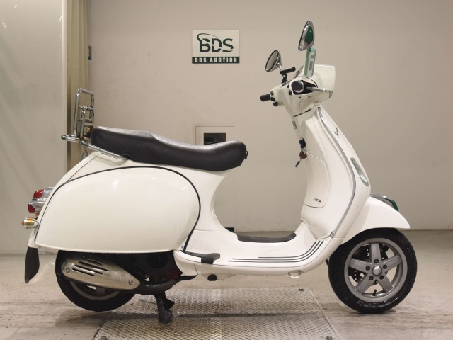 Vespa LX125IE3V 2014