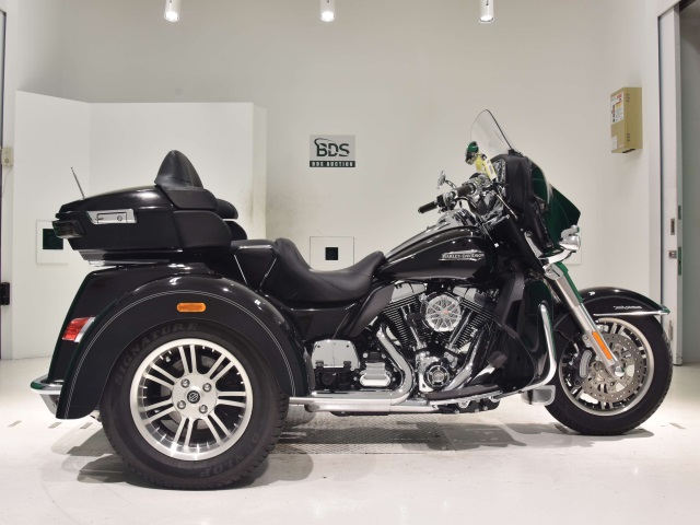 HD ELECTRA GLIDE FLHTCU1690 TRIKE 2014