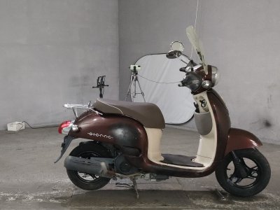 Honda GIORNO 2011