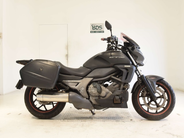 Honda CTX700N 2014