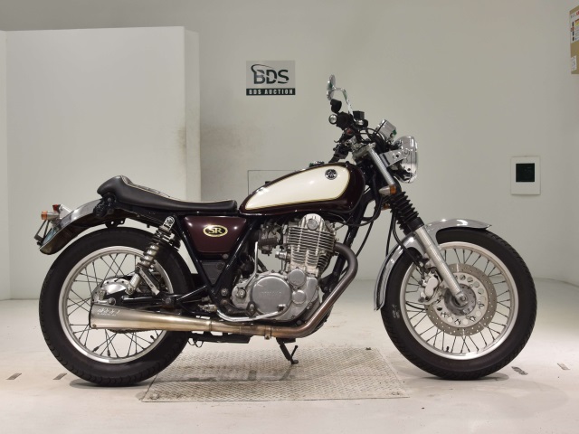 Yamaha SR400 2009
