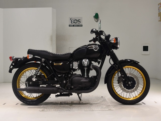 Kawasaki W800 2012