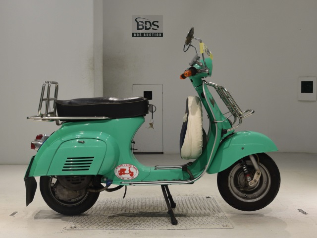 Vespa 100